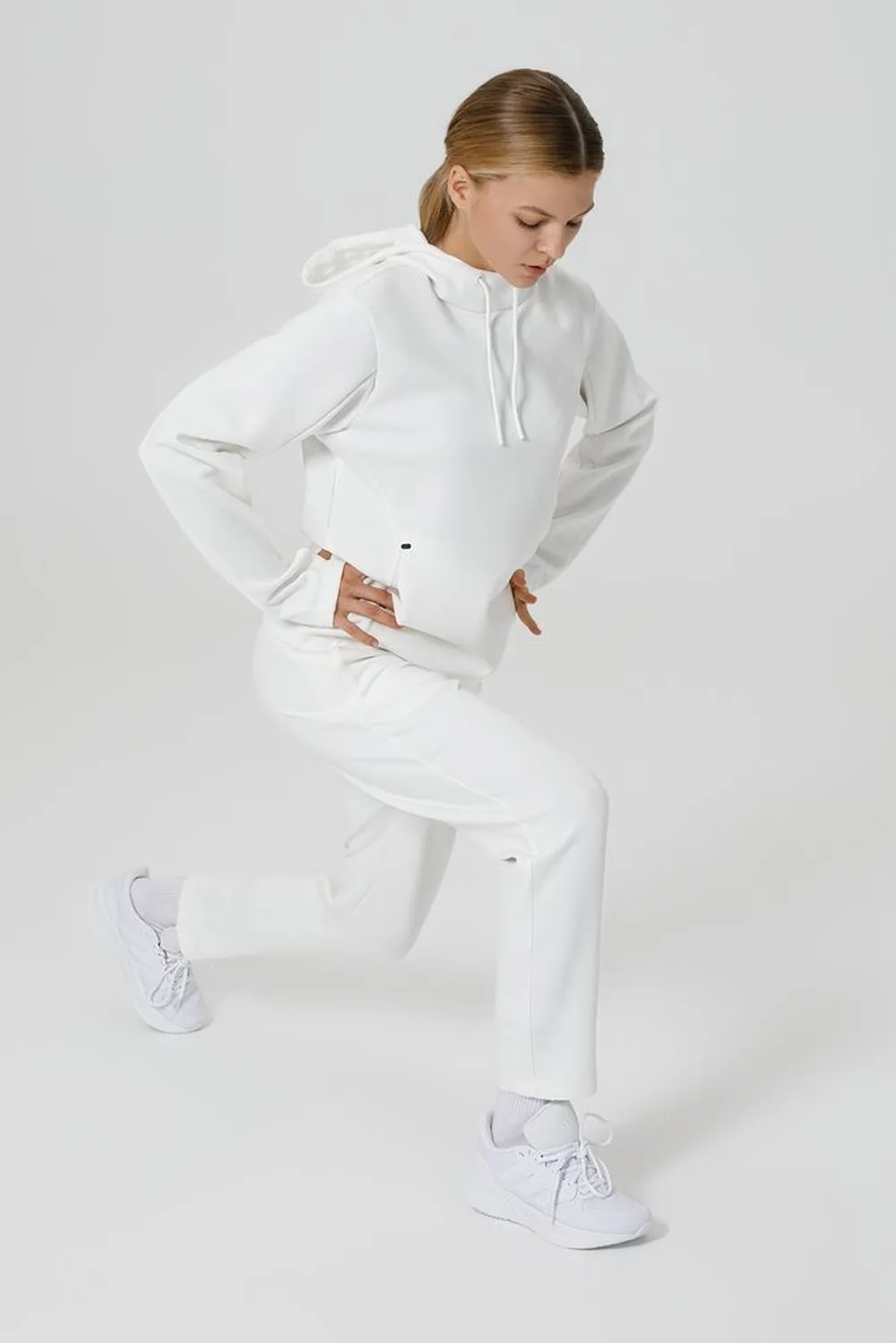 Худи унисекс Begi, молочно-белое, размер L заказать онлайн с вашим дизайном на заказ в Москве и области