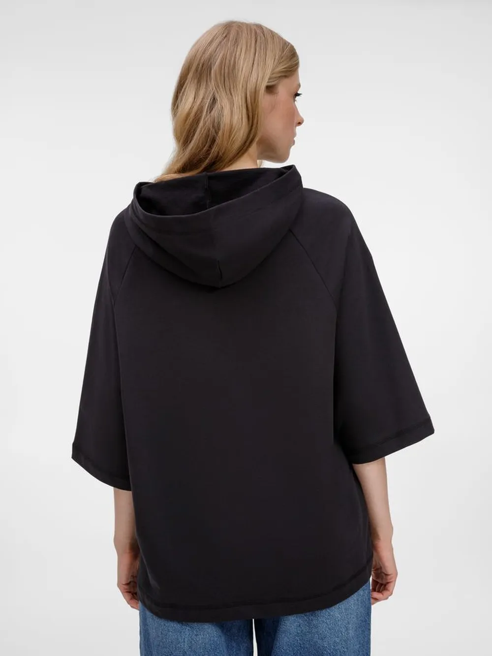 Футболка оверсайз унисекс с капюшоном Neofit, черная заказать онлайн с вашим дизайном на заказ в Москве и области