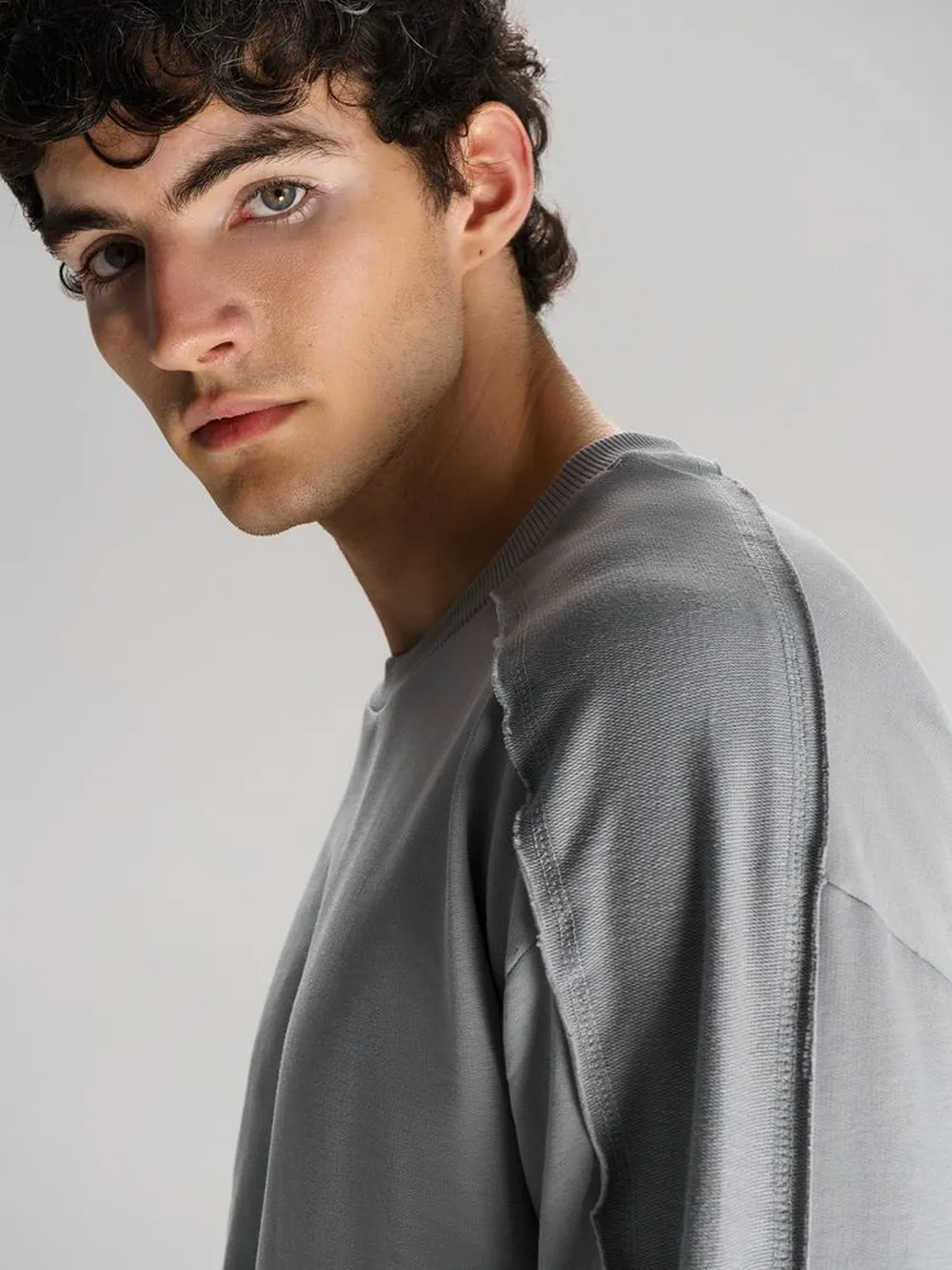 Свитшот унисекс Vozduh, светло-серый, размер XL/XXL заказать онлайн с вашим дизайном на заказ в Москве и области