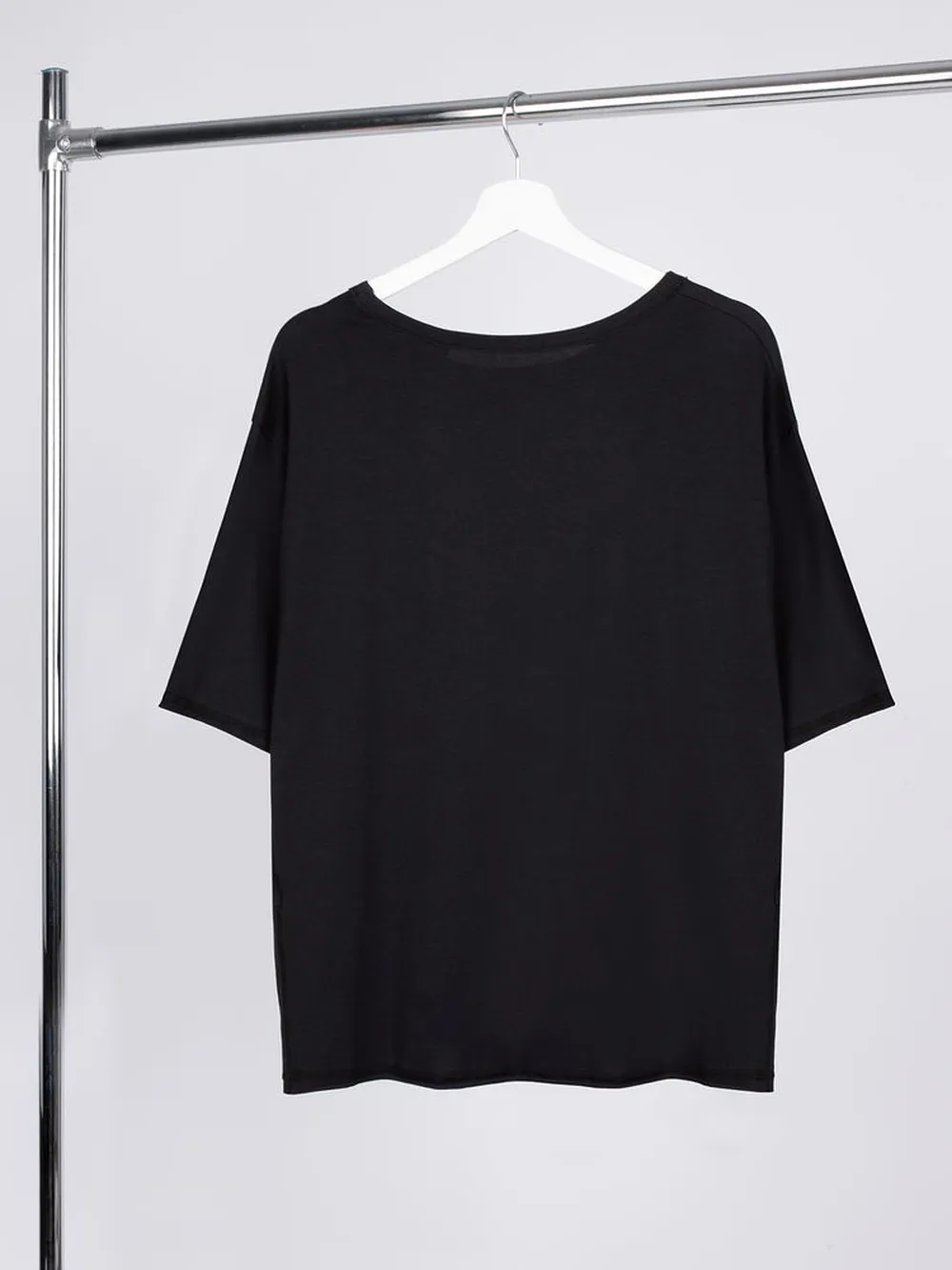 Футболка оверсайз унисекс Vozduh, черная, размер XL/XXL заказать онлайн с вашим дизайном на заказ в Москве и области