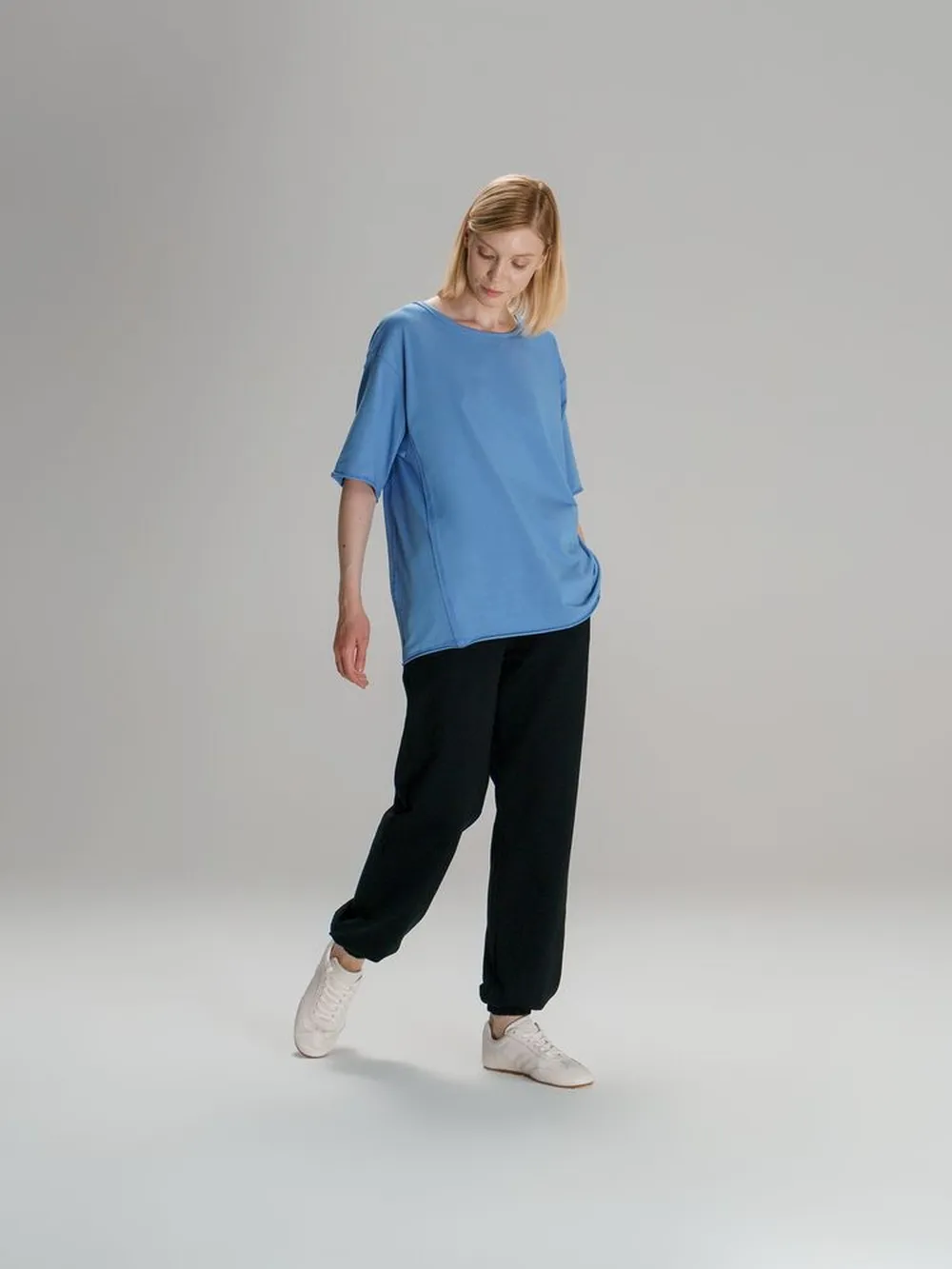 Футболка оверсайз унисекс Vozduh, синяя, размер M/L заказать онлайн с вашим дизайном на заказ в Москве и области