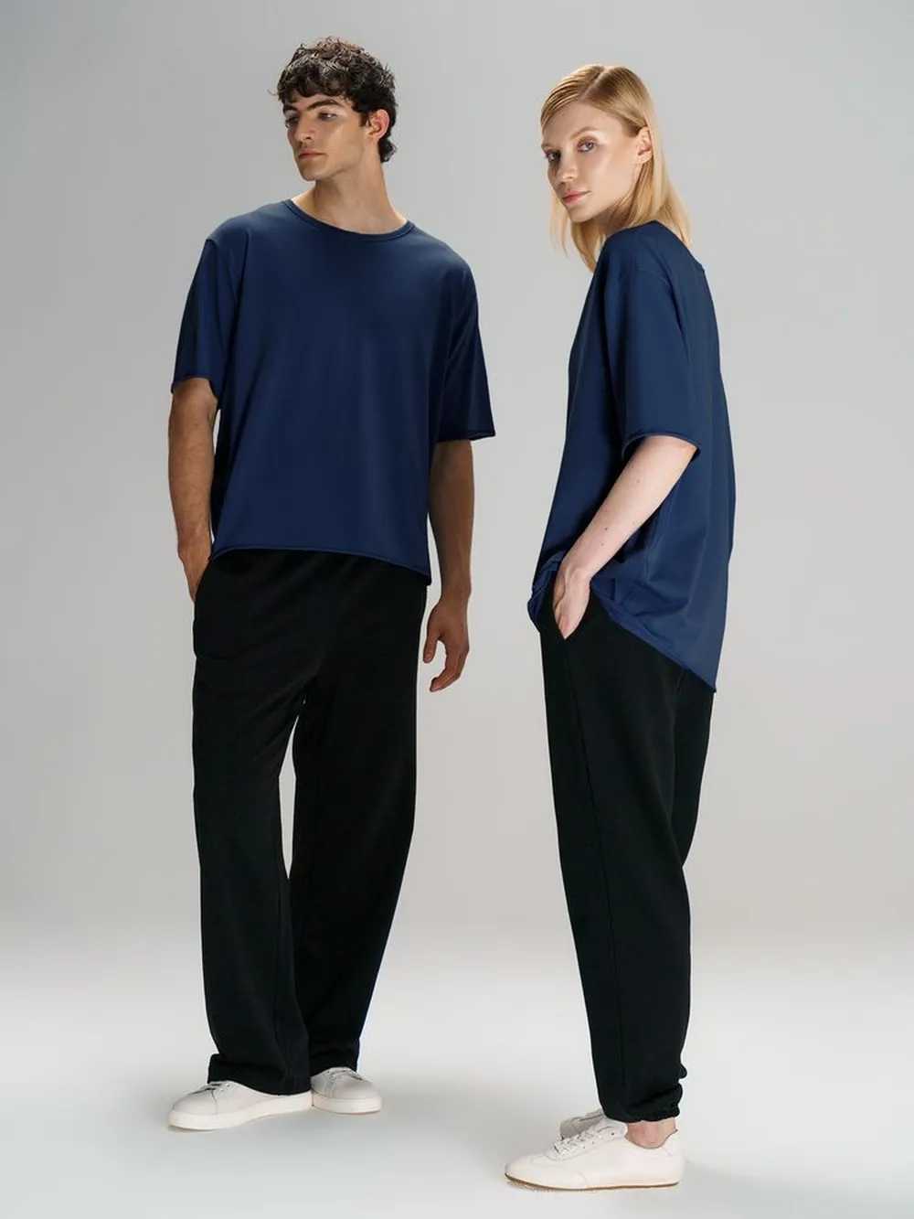 Футболка оверсайз унисекс Vozduh, темно-синяя, размер M/L заказать онлайн с вашим дизайном на заказ в Москве и области