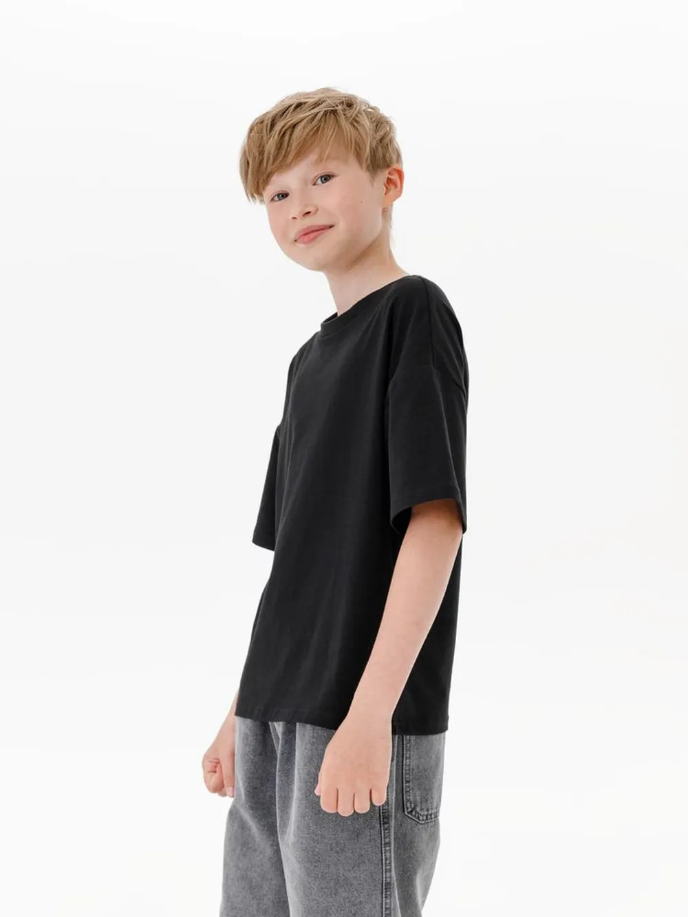 Футболка детская оверсайз Teezer, черная, 10 лет заказать онлайн с вашим дизайном на заказ в Москве и области