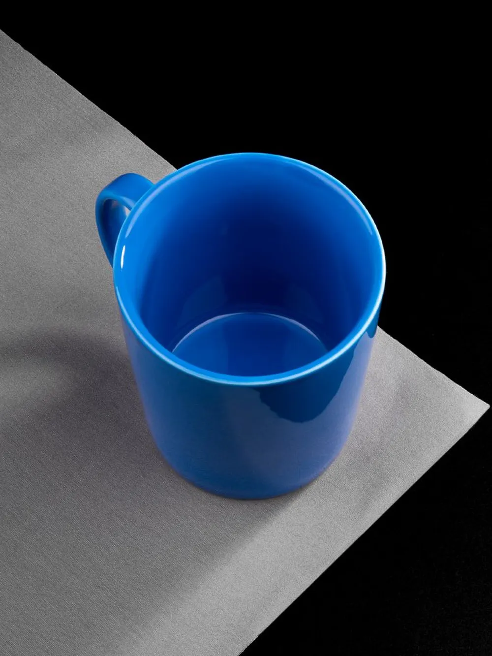 Кружка Valotti Grand, ярко-синяя заказать онлайн с вашим дизайном на заказ в Москве и области