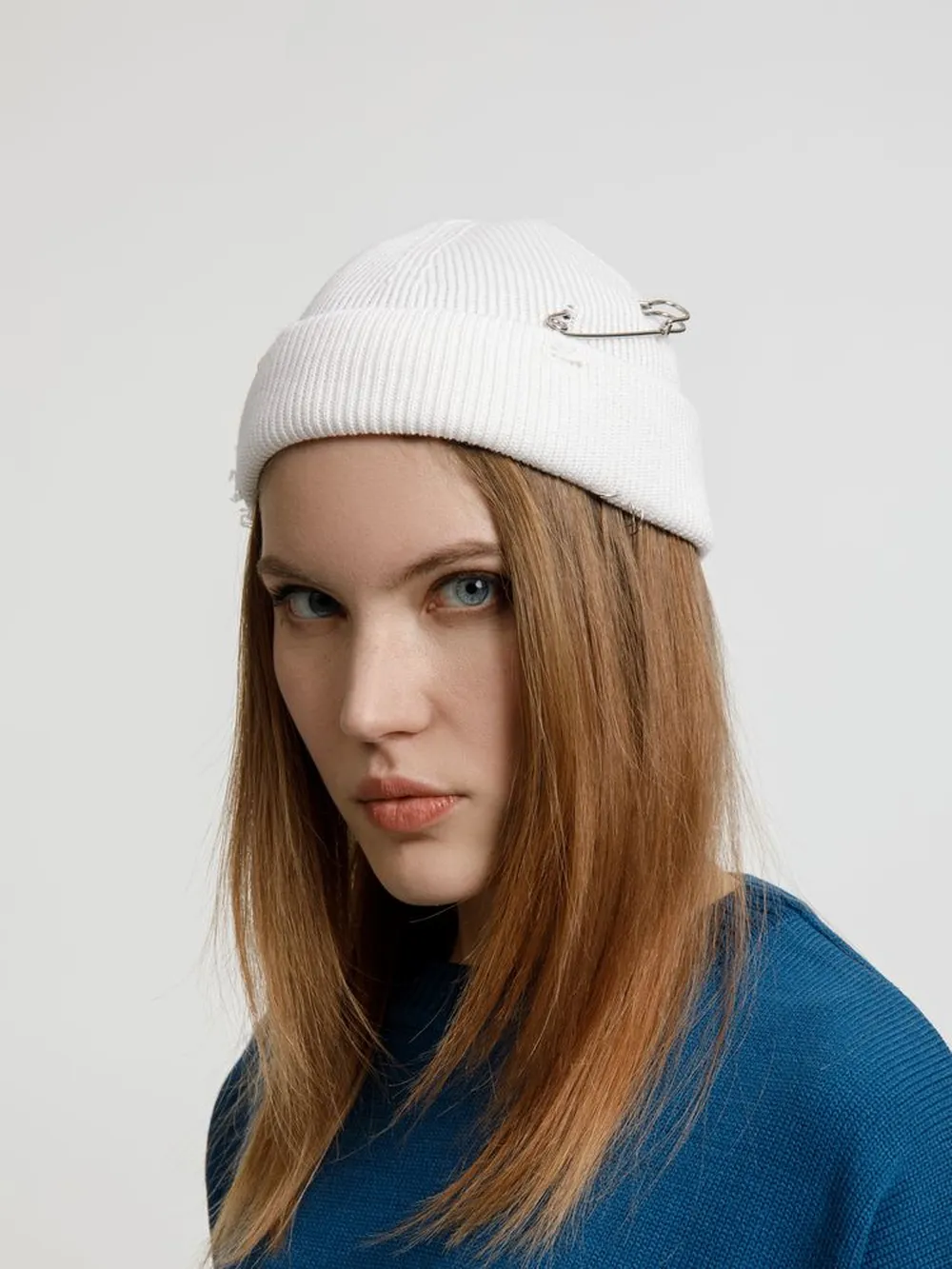 Шапка Pricker, белая заказать онлайн с вашим дизайном на заказ в Москве и области