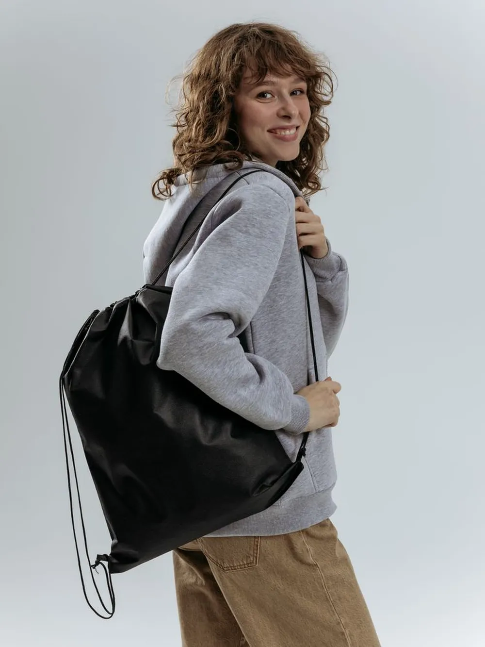 Рюкзак-мешок Fitbag, черный заказать онлайн с вашим дизайном на заказ в Москве и области