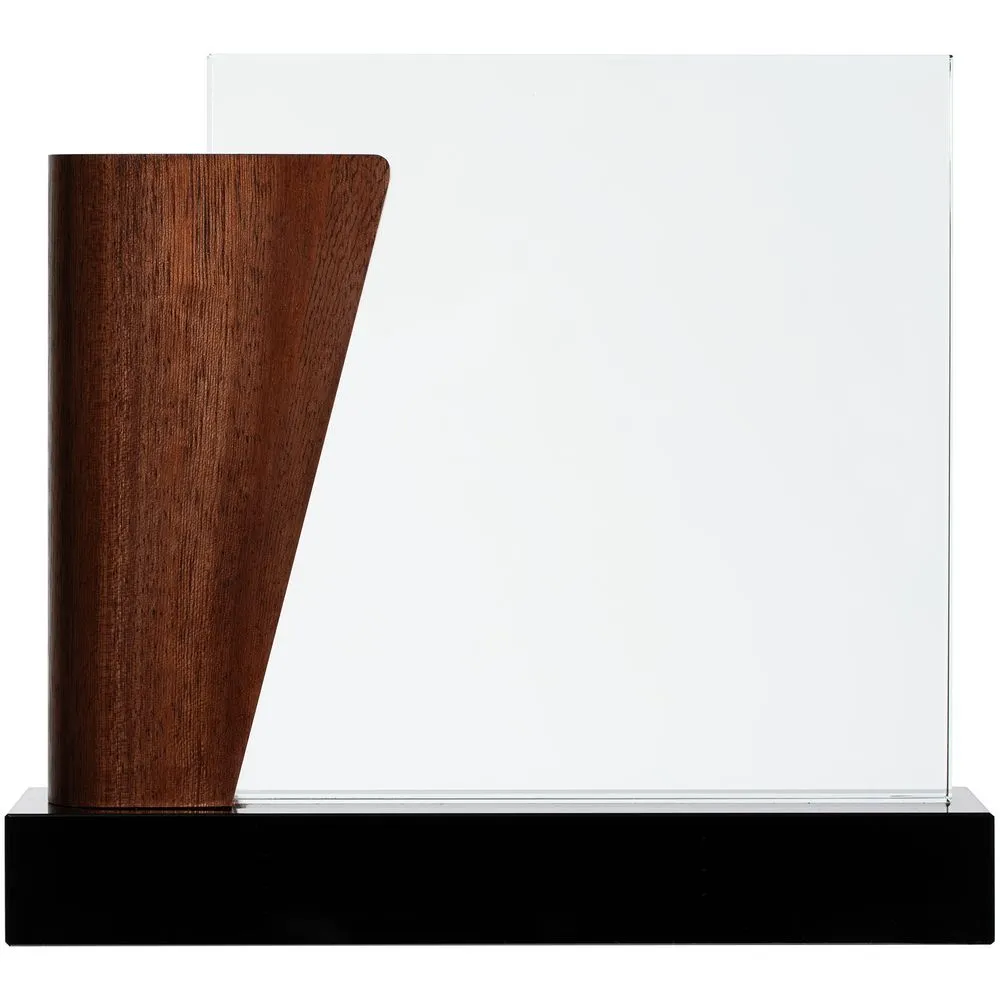 Стела Voitto заказать онлайн с вашим дизайном на заказ в Москве и области