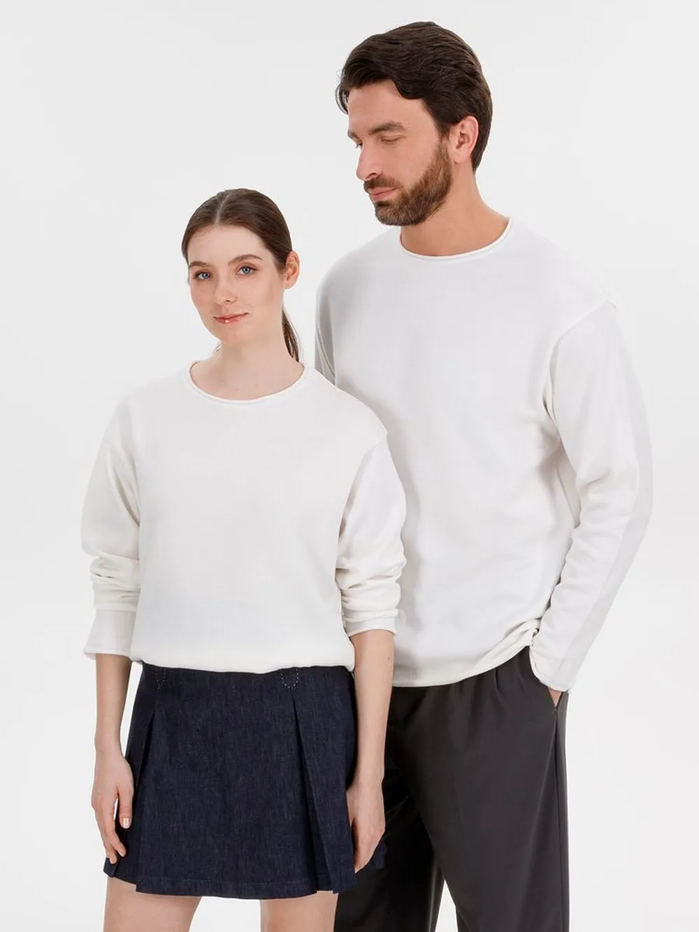 Лонгслив унисекс Siluetti Fuori, молочно-белый, размер L/XL заказать онлайн с вашим дизайном на заказ в Москве и области