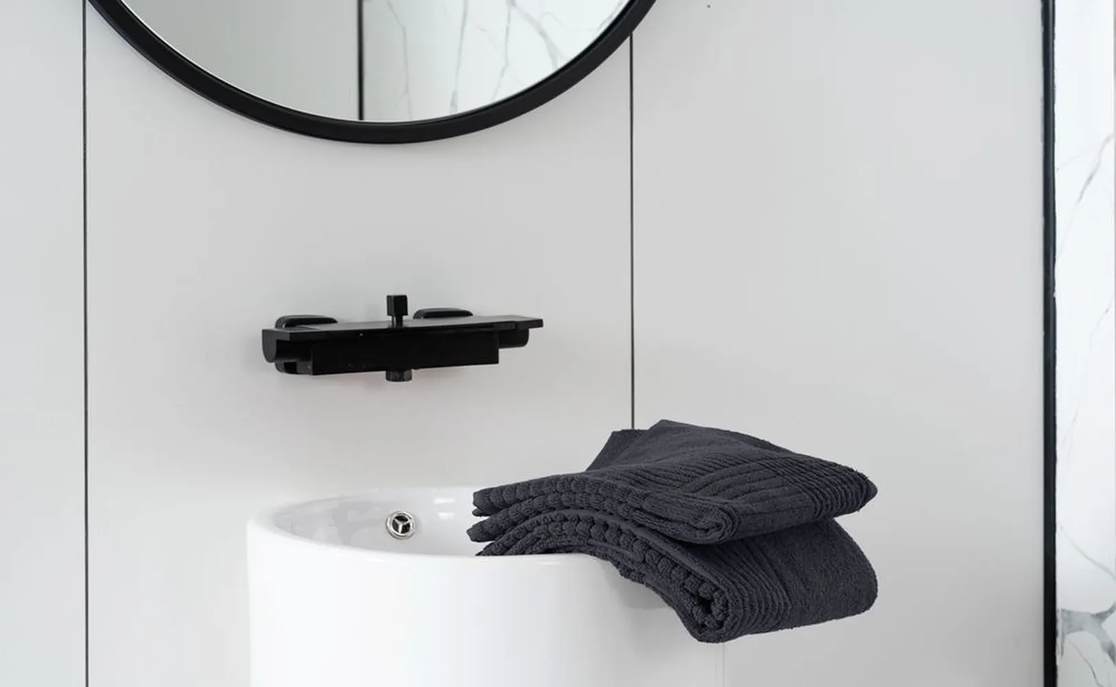 Полотенце Farbe, большое, темно-серое заказать онлайн с вашим дизайном на заказ в Москве и области