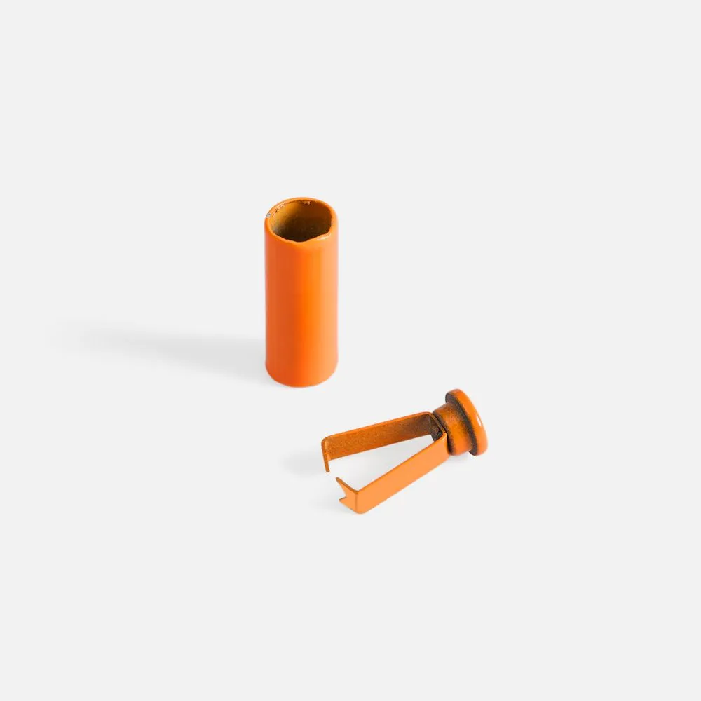 Наконечник для шнурка Nozzle, ver.2, оранжевый неон заказать онлайн с вашим дизайном на заказ в Москве и области