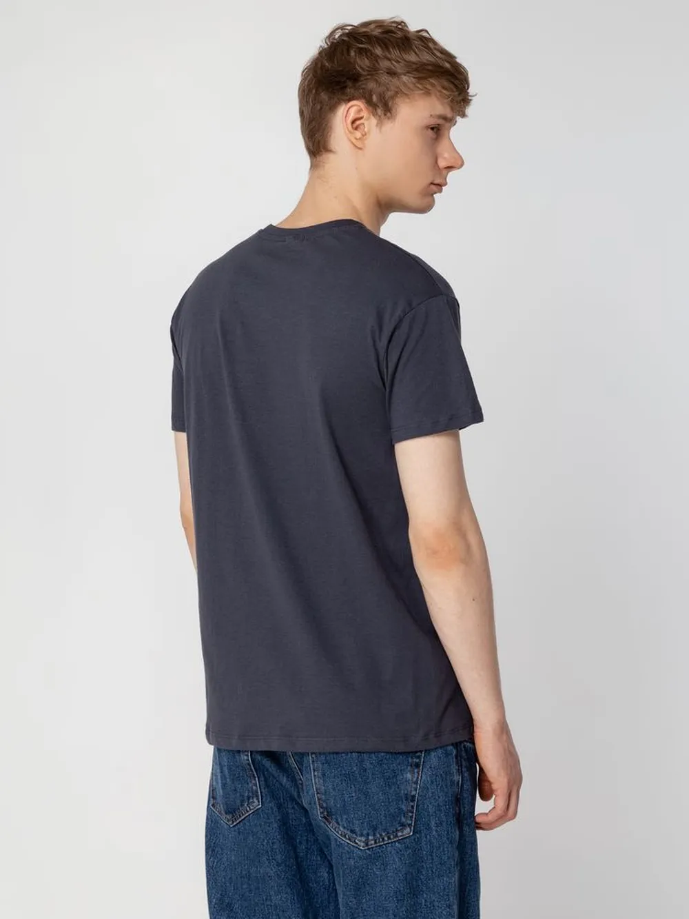 Футболка Regent 150 серая (стальная), размер L заказать онлайн с вашим дизайном на заказ в Москве и области