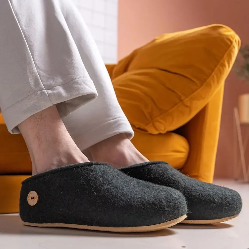 Домашние валенки Cant, черные, размер 37 заказать онлайн с вашим дизайном на заказ в Москве и области