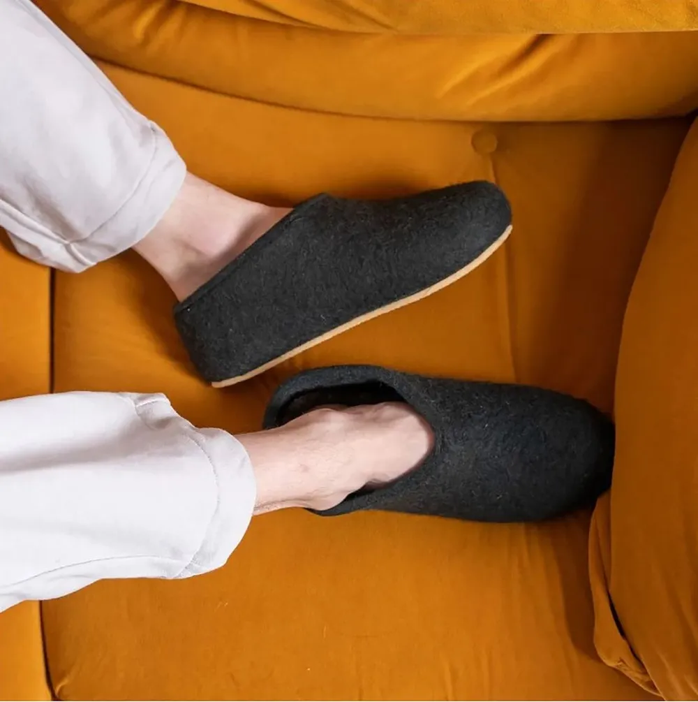 Домашние валенки Cant, черные, размер 37 заказать онлайн с вашим дизайном на заказ в Москве и области