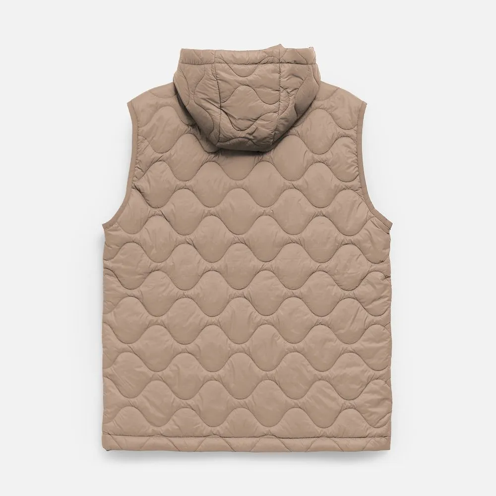 Жилет унисекс Tarnaby, бежевый, размер L заказать онлайн с вашим дизайном на заказ в Москве и области