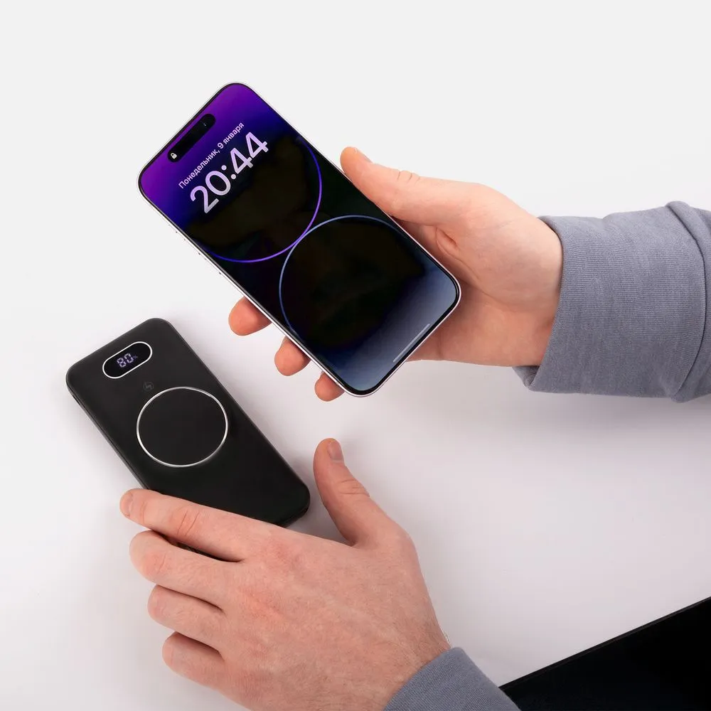 Аккумулятор Omni Qi 10000 мАч, ver.2, черный заказать онлайн с вашим дизайном на заказ в Москве и области