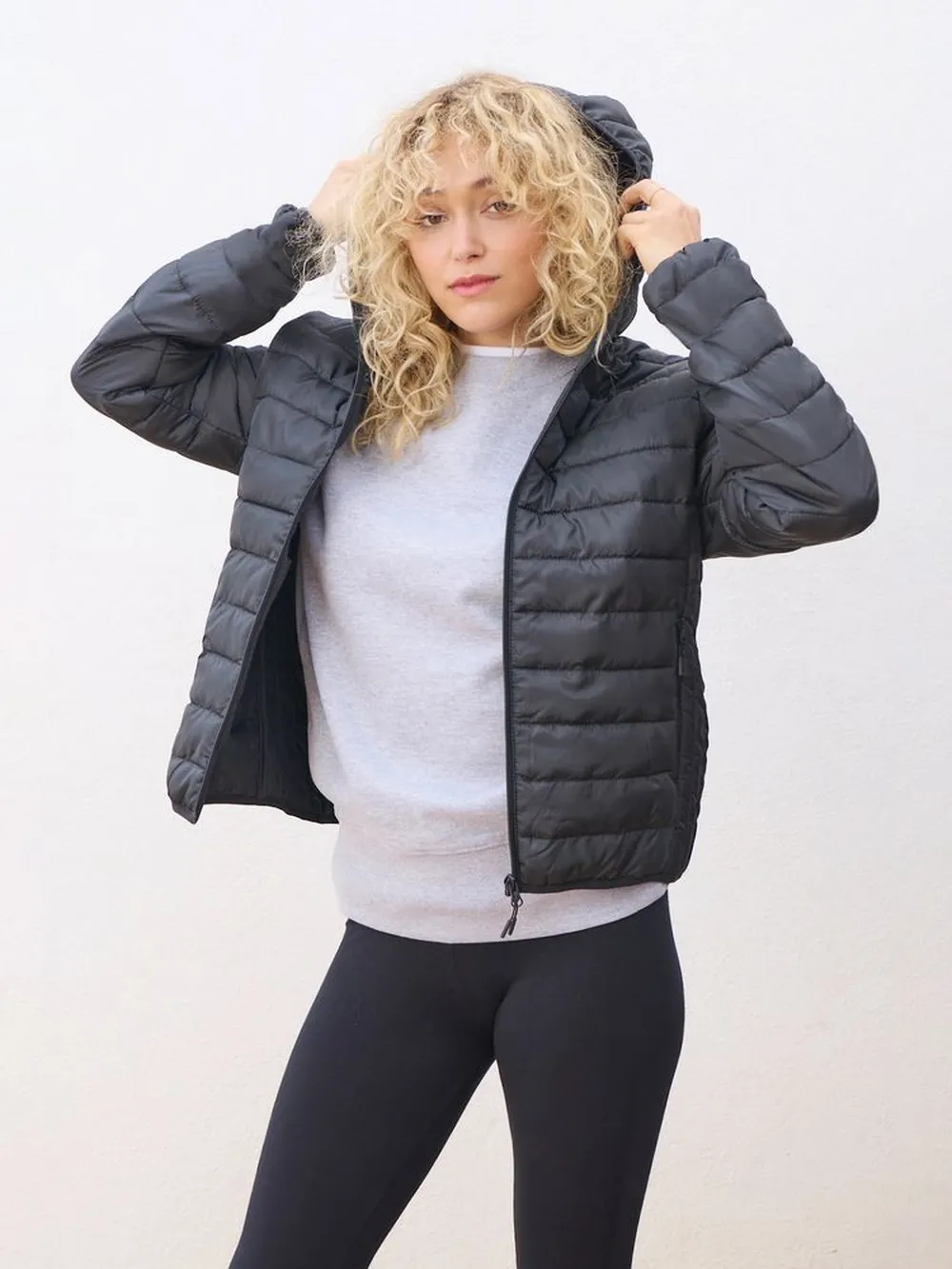 Куртка с капюшоном женская Stream Women, темно-синяя, размер M заказать онлайн с вашим дизайном на заказ в Москве и области