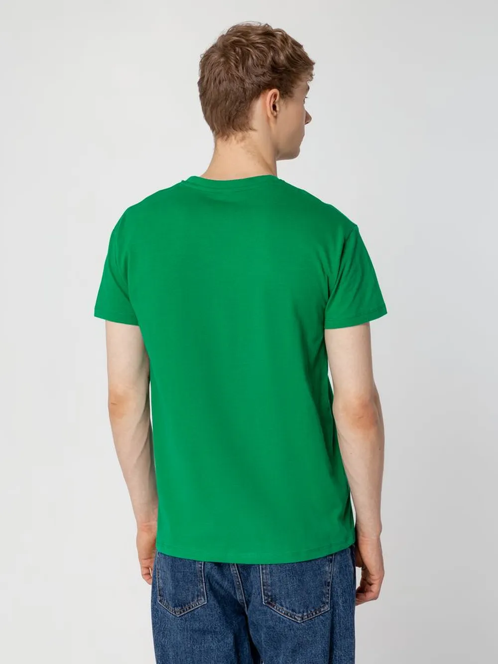 Футболка унисекс Regent 150, темно-зеленая заказать онлайн с вашим дизайном на заказ в Москве и области