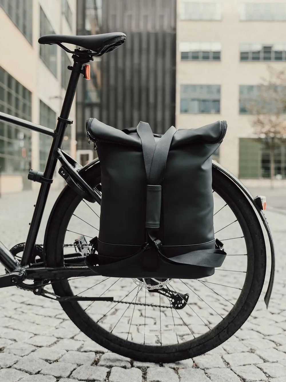 Сумка-рюкзак Baltimore, черный заказать онлайн с вашим дизайном на заказ в Москве и области