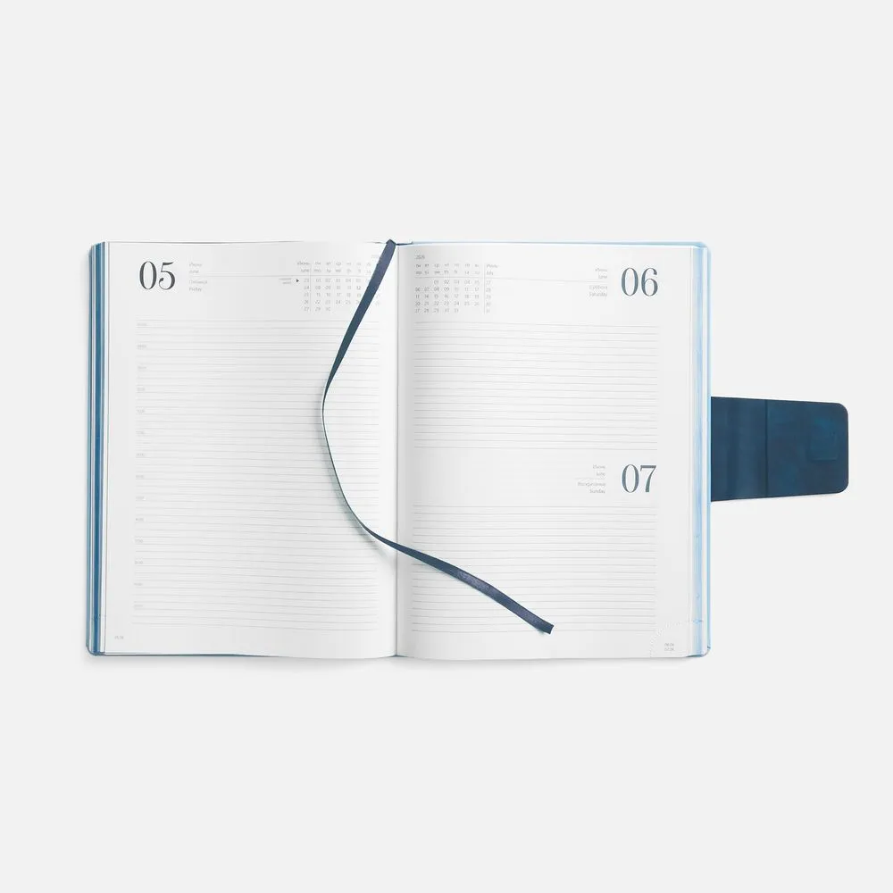 Ежедневник Grande Strap на заказ, датированный, голубой заказать онлайн с вашим дизайном на заказ в Москве и области