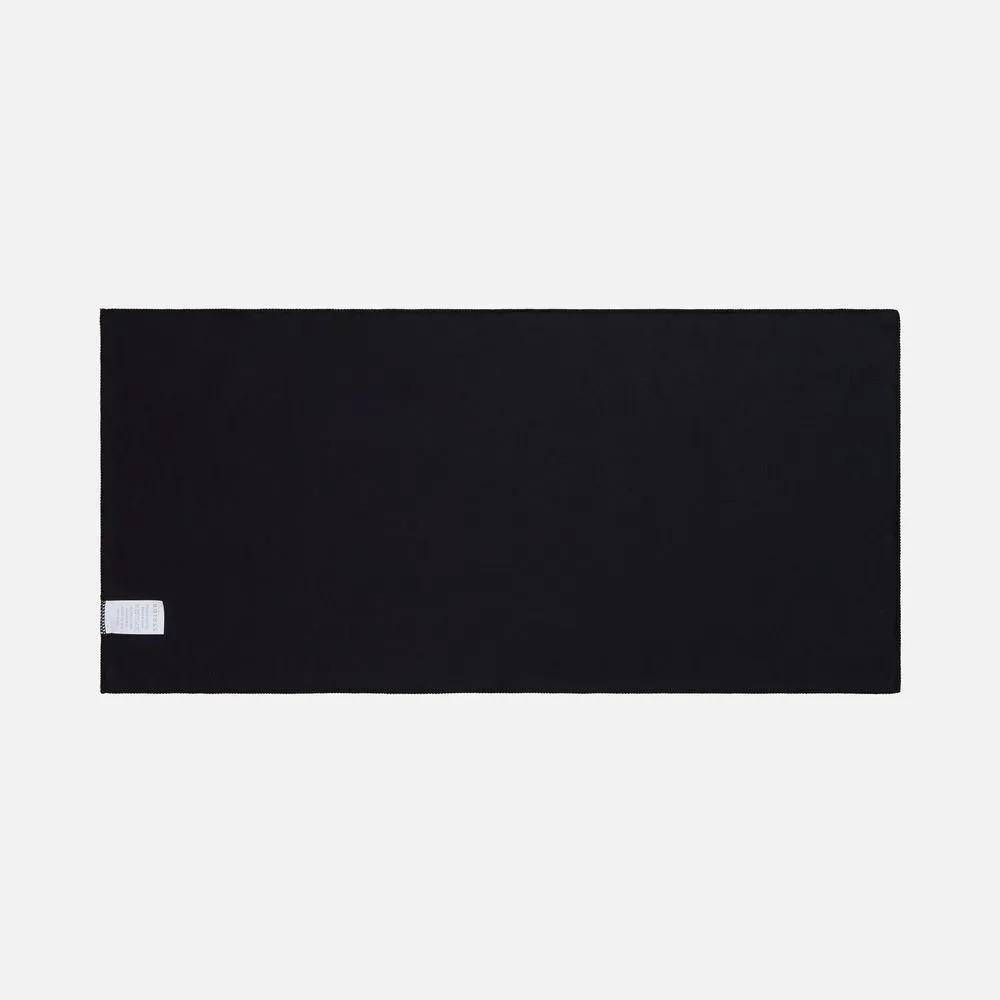 Охлаждающее полотенце Baffin, черное заказать онлайн с вашим дизайном на заказ в Москве и области