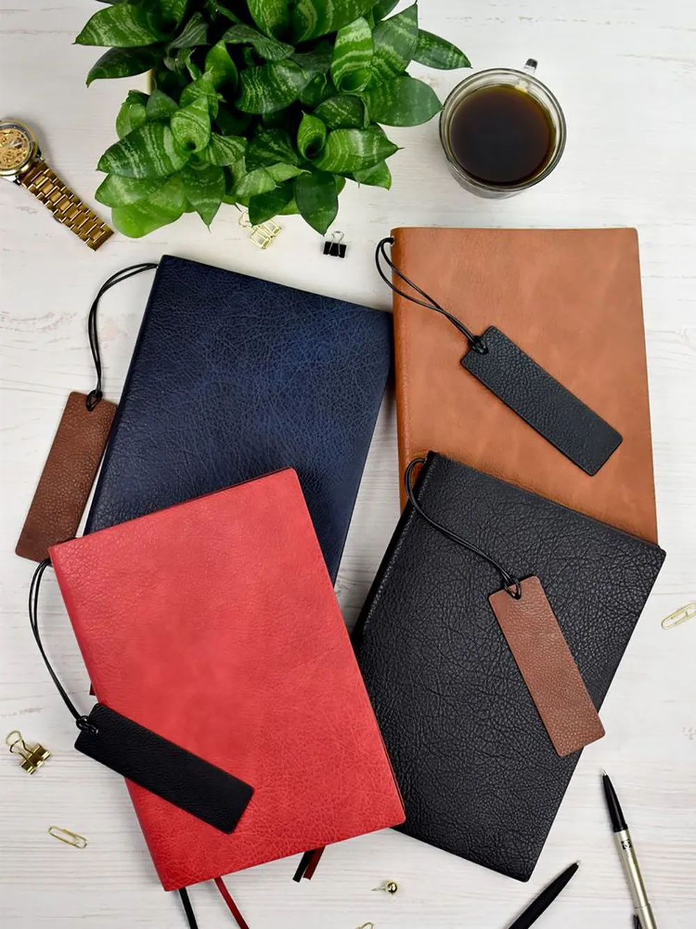 Ежедневник Avila, недатированный, черный заказать онлайн с вашим дизайном на заказ в Москве и области