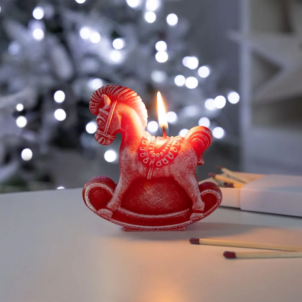 Свеча фигурная «Лошадка-качалка», красная заказать онлайн с вашим дизайном на заказ в Москве и области