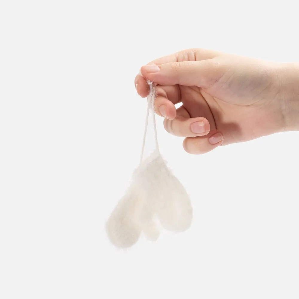 Подвеска на елку «Вьюжка», варежки, белая заказать онлайн с вашим дизайном на заказ в Москве и области