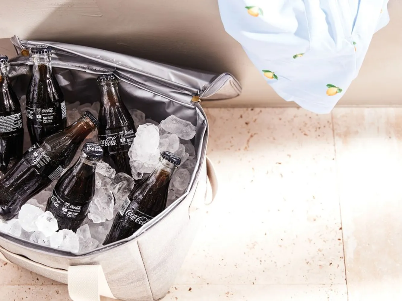 Cумка-холодильник Sortino, серая заказать онлайн с вашим дизайном на заказ в Москве и области