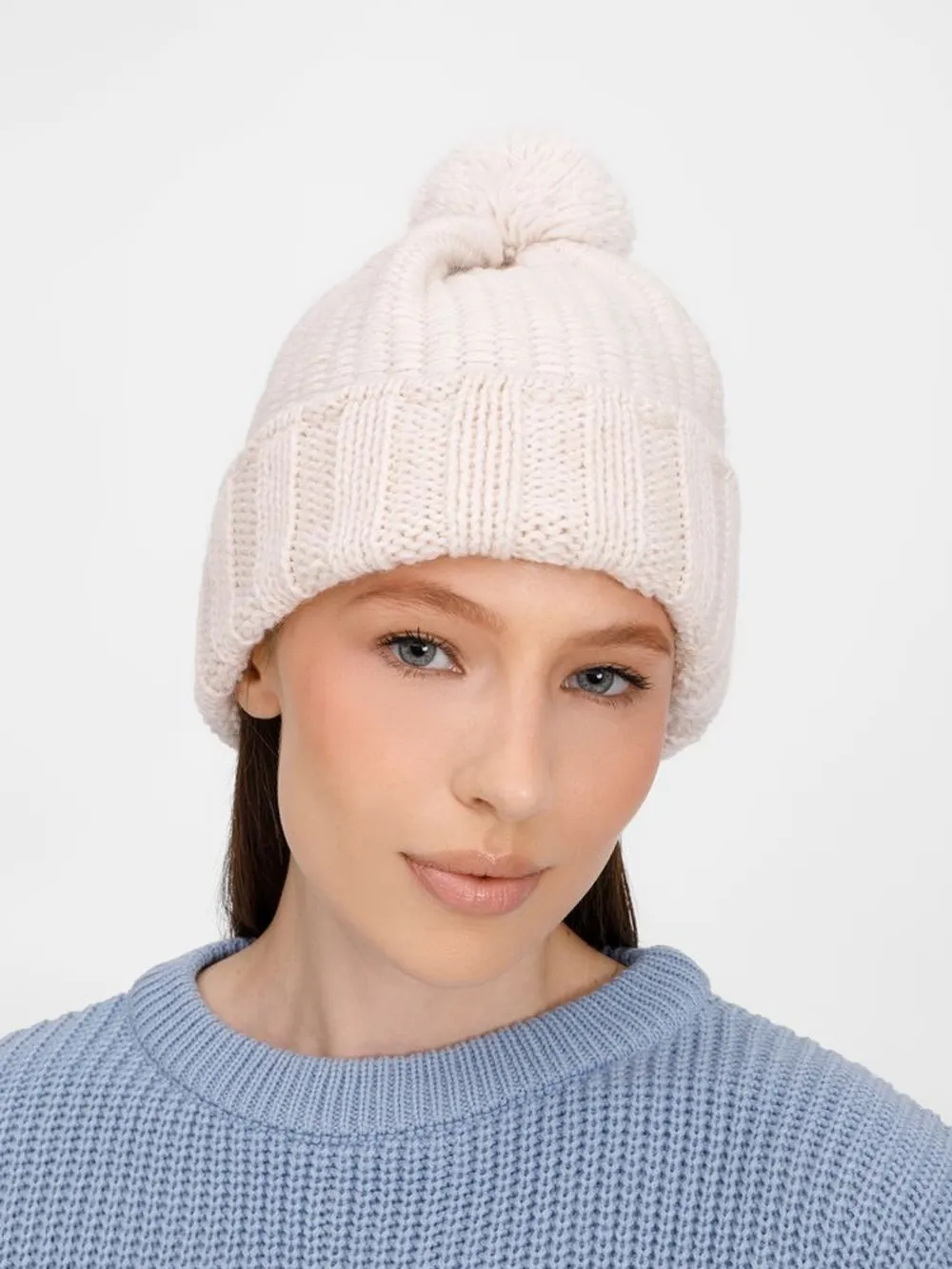 Шапка Frissonelle, жемчужно-белая заказать онлайн с вашим дизайном на заказ в Москве и области