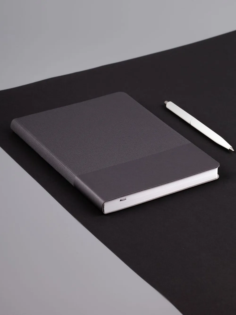 Ежедневник Vale, недатированный, серый заказать онлайн с вашим дизайном на заказ в Москве и области