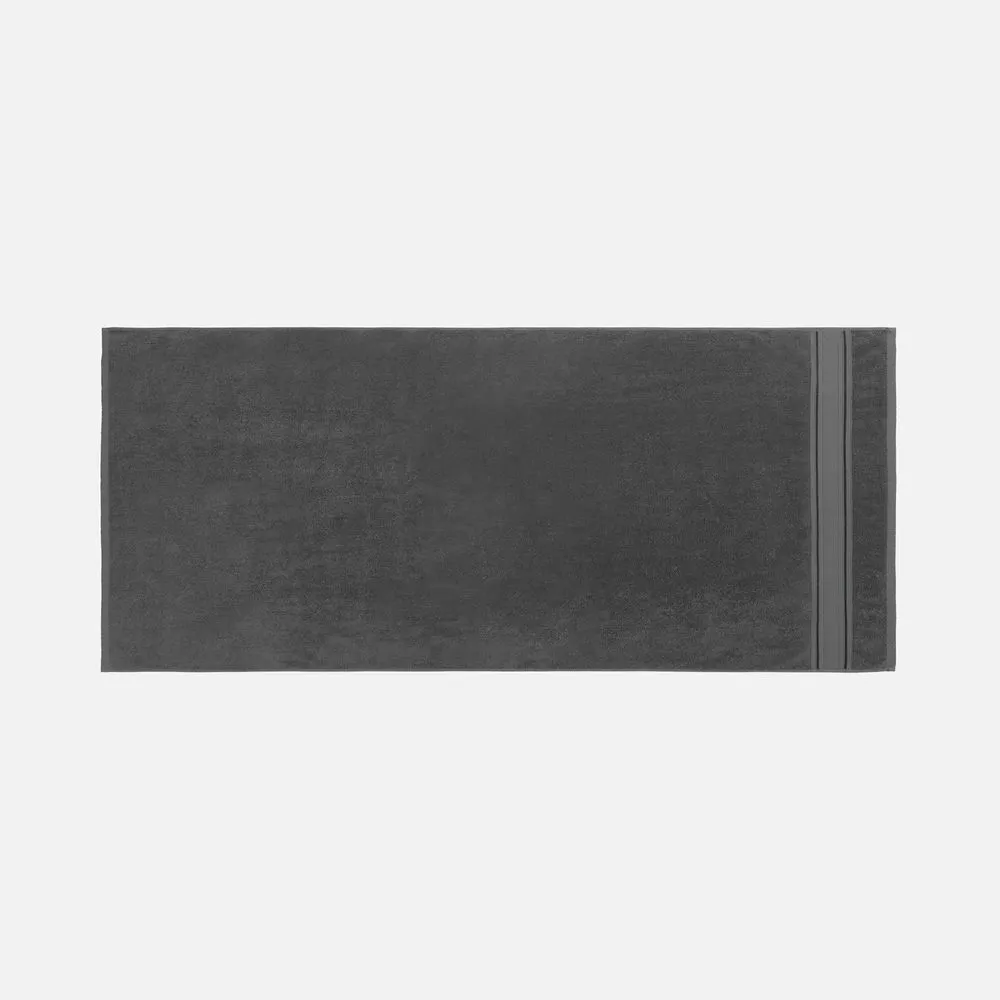 Полотенце махровое Terrychic, среднее, темно-серое заказать онлайн с вашим дизайном на заказ в Москве и области