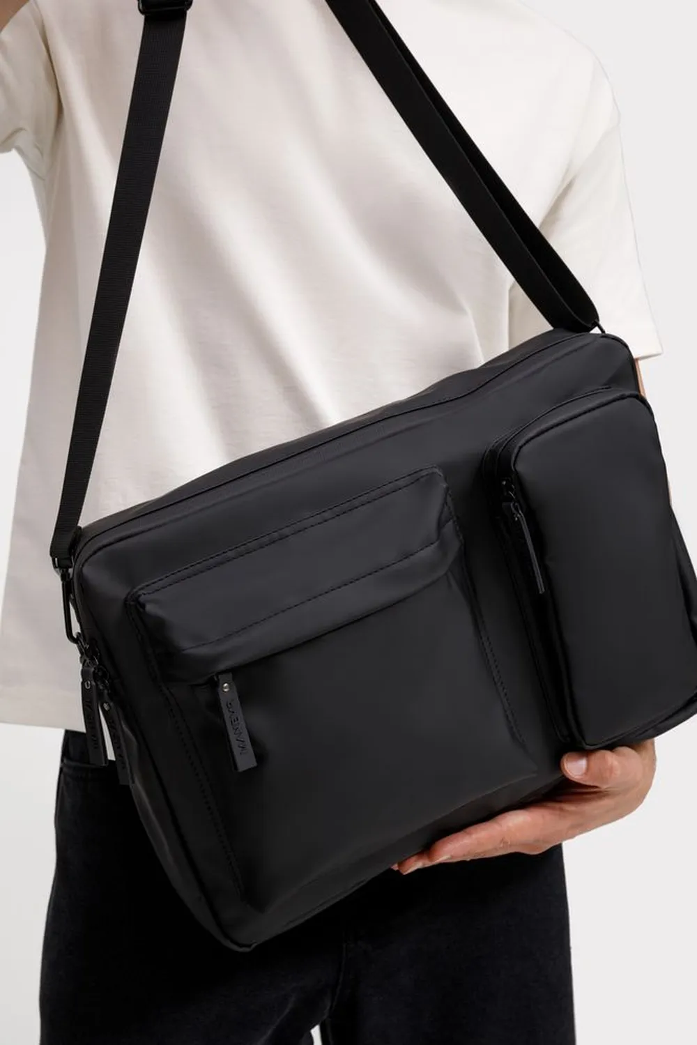 Сумка для ноутбука Traffic, черная заказать онлайн с вашим дизайном на заказ в Москве и области