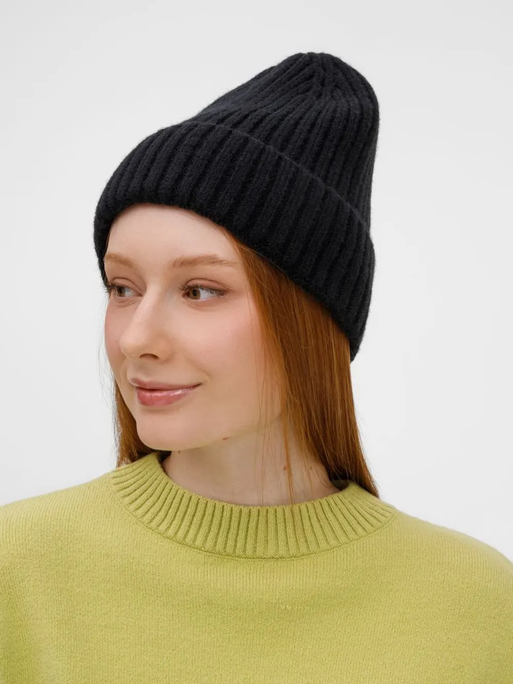 Шапка Laconi, черная заказать онлайн с вашим дизайном на заказ в Москве и области