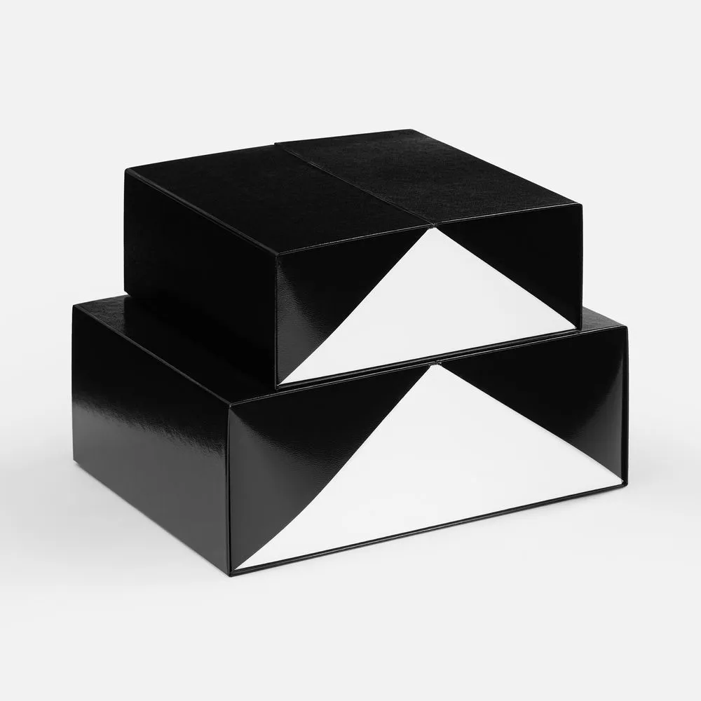 Коробка складная Foldream, M, черная заказать онлайн с вашим дизайном на заказ в Москве и области