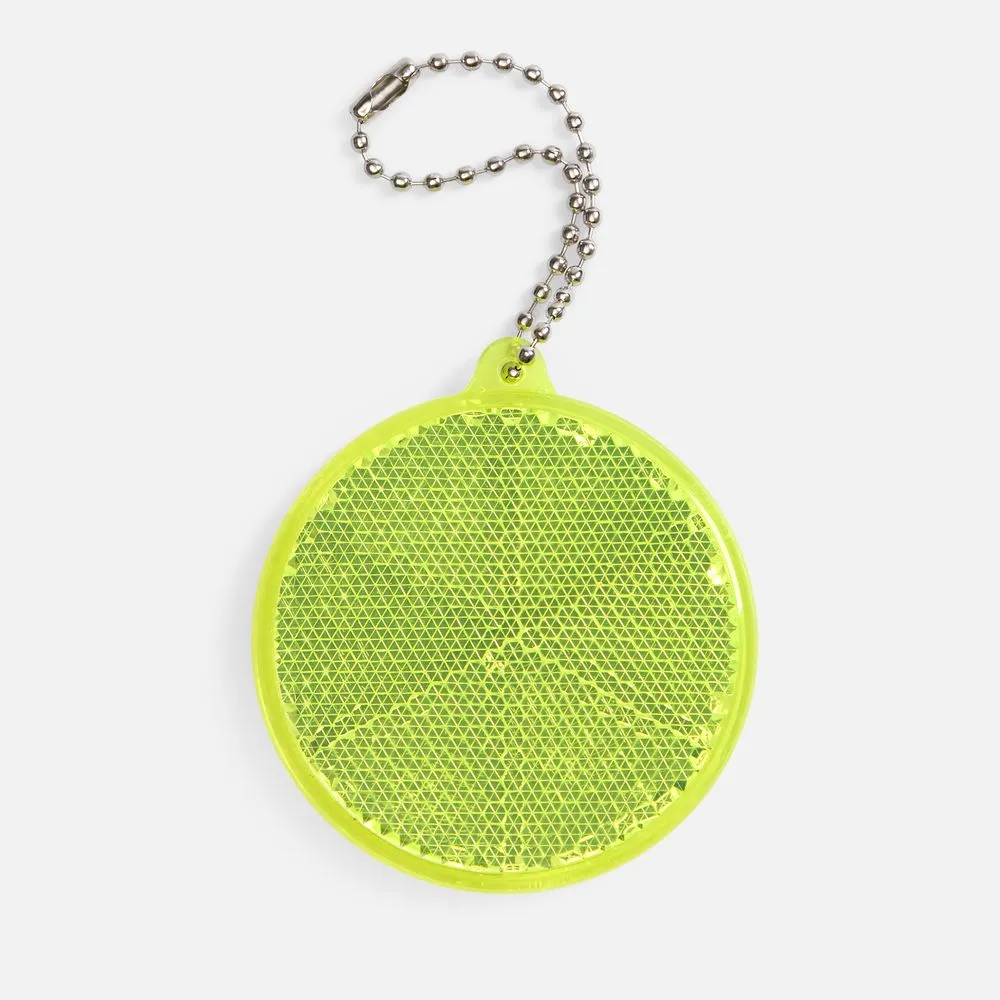 Пешеходный светоотражатель с цепочкой «Круг», неон-желтый заказать онлайн с вашим дизайном на заказ в Москве и области
