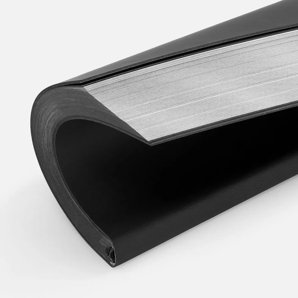 Ежедневник Flat Mini, недатированный, черный заказать онлайн с вашим дизайном на заказ в Москве и области