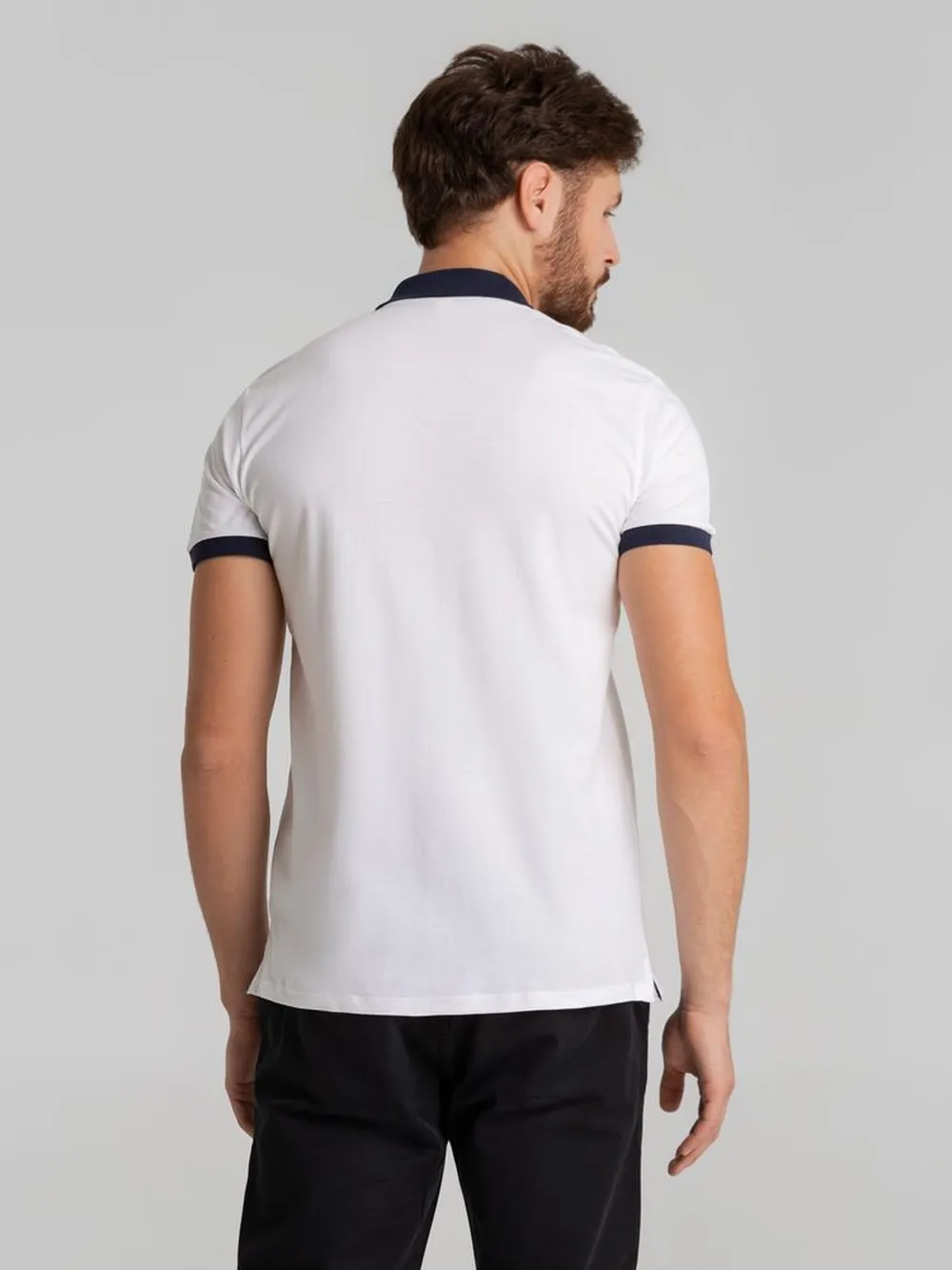 Рубашка поло Prince 190, белая с темно-синим заказать онлайн с вашим дизайном на заказ в Москве и области