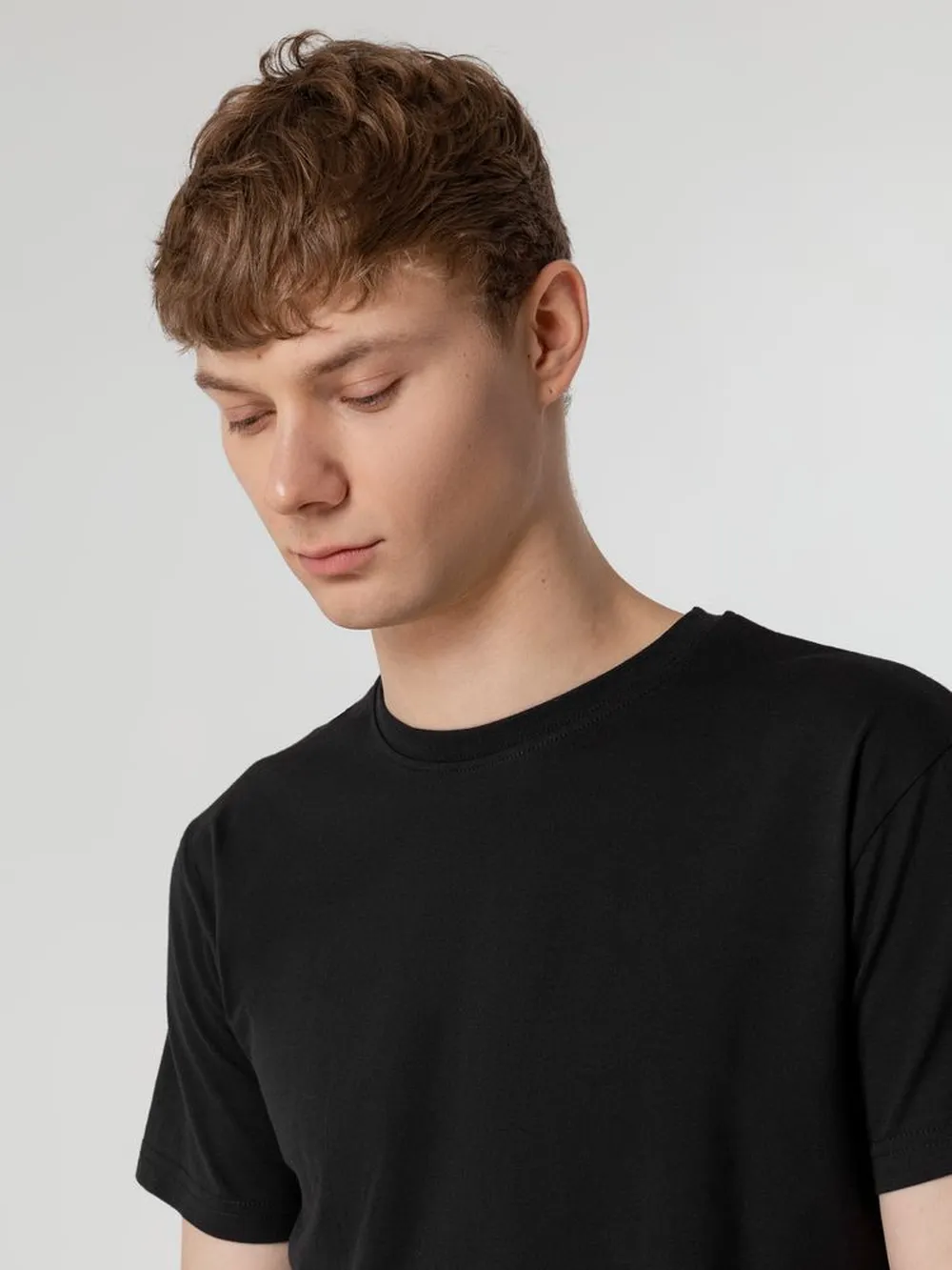 Футболка унисекс T-Bolka 160, черная заказать онлайн с вашим дизайном на заказ в Москве и области