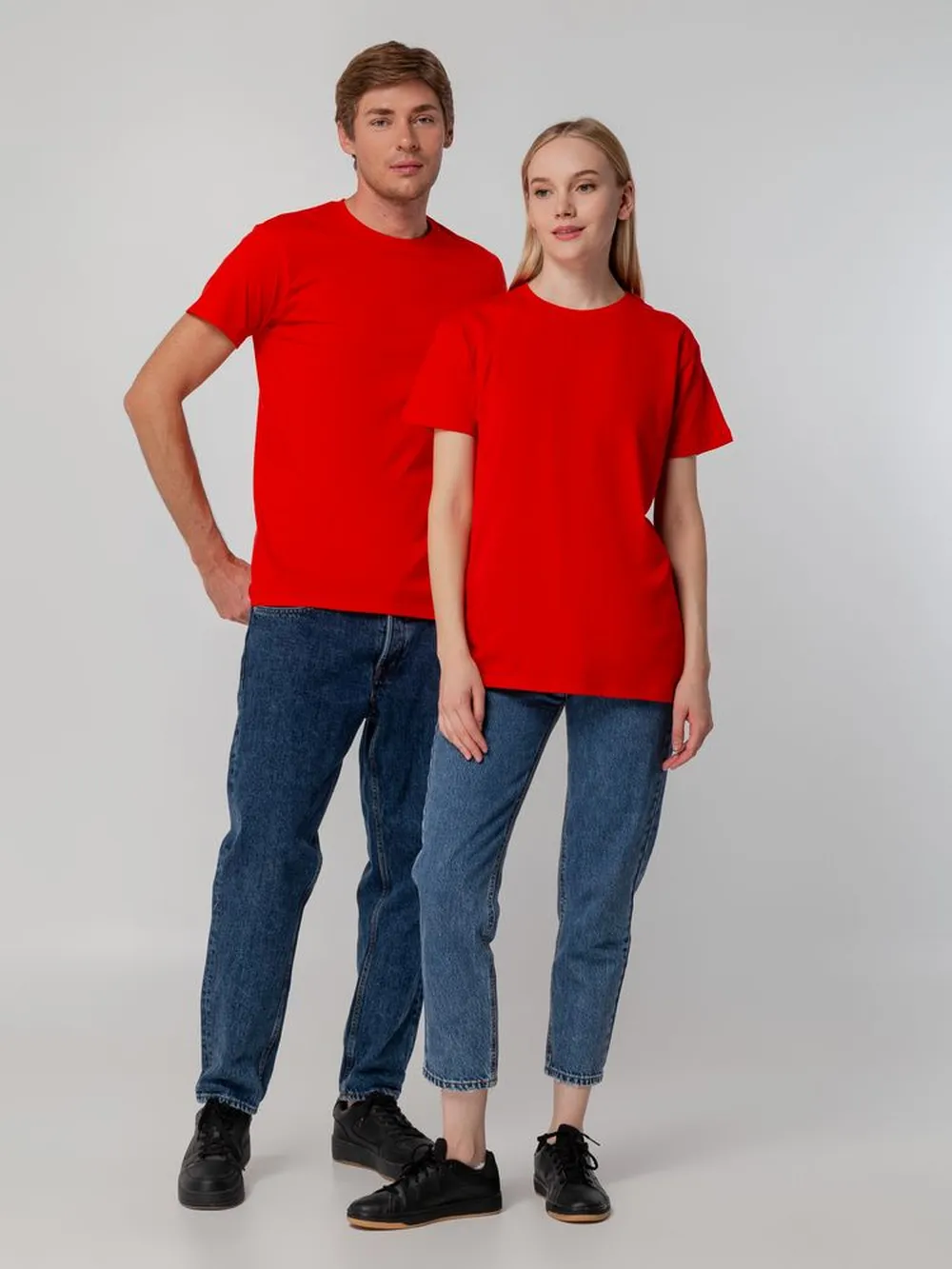 Футболка унисекс T-bolka 140, красная, размер M заказать онлайн с вашим дизайном на заказ в Москве и области