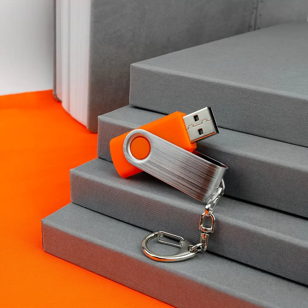 Флешка Twist, оранжевая, 8 Гб заказать онлайн с вашим дизайном на заказ в Москве и области