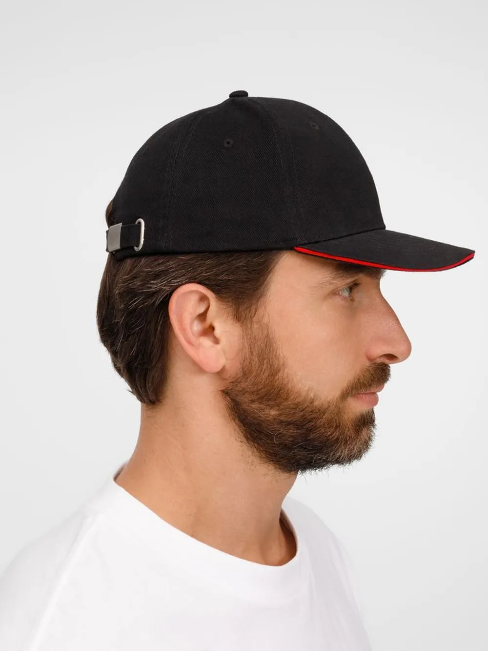 Бейсболка Buffalo, черная с красным заказать онлайн с вашим дизайном на заказ в Москве и области