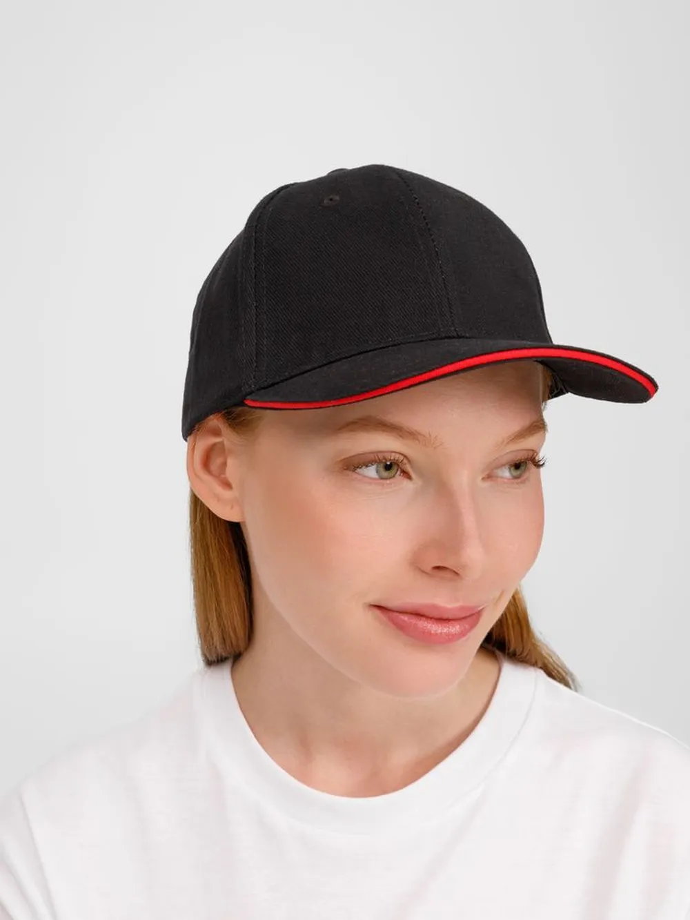 Бейсболка Buffalo, черная с красным заказать онлайн с вашим дизайном на заказ в Москве и области