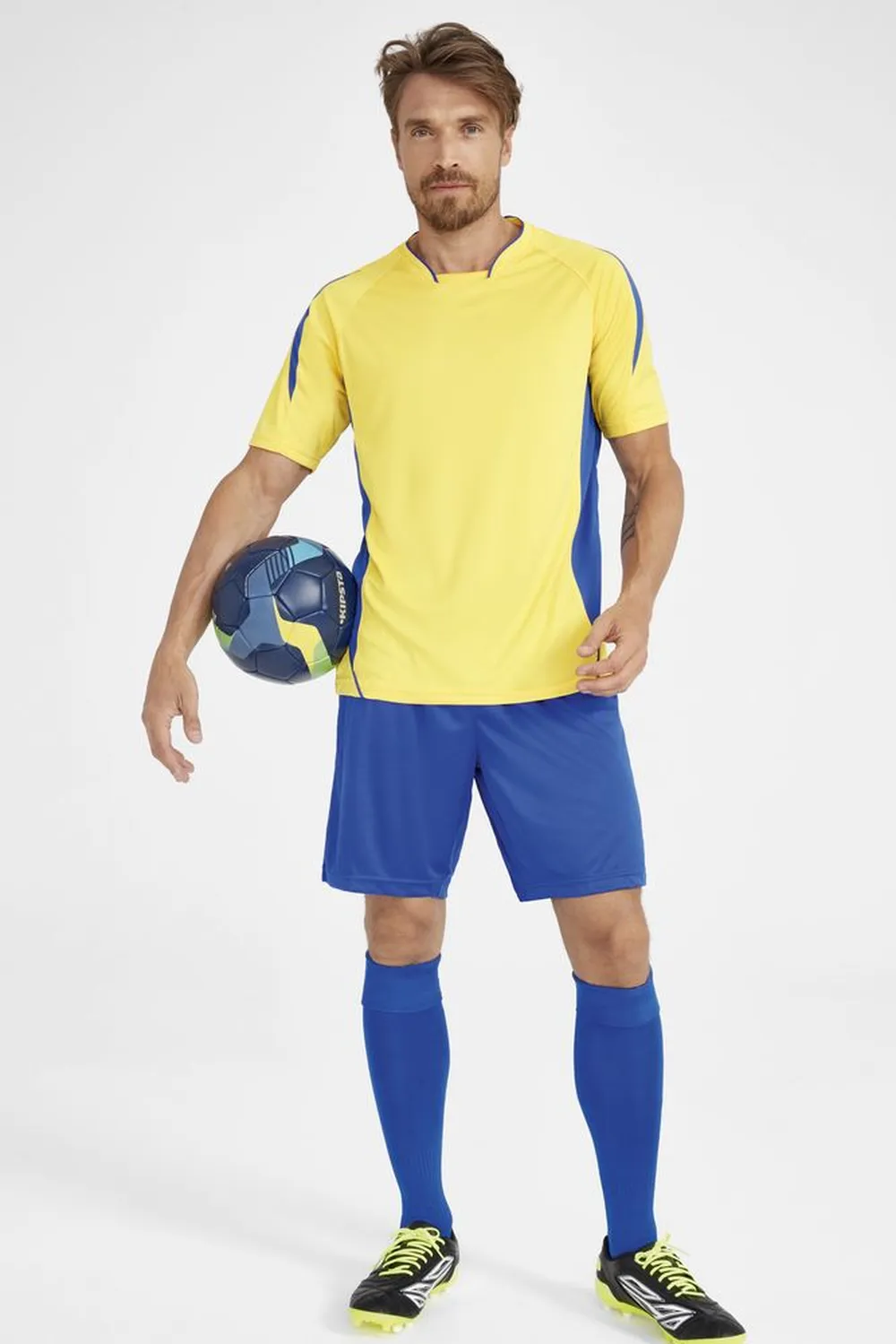 Футболка спортивная Maracana 140, зеленая с белым заказать онлайн с вашим дизайном на заказ в Москве и области