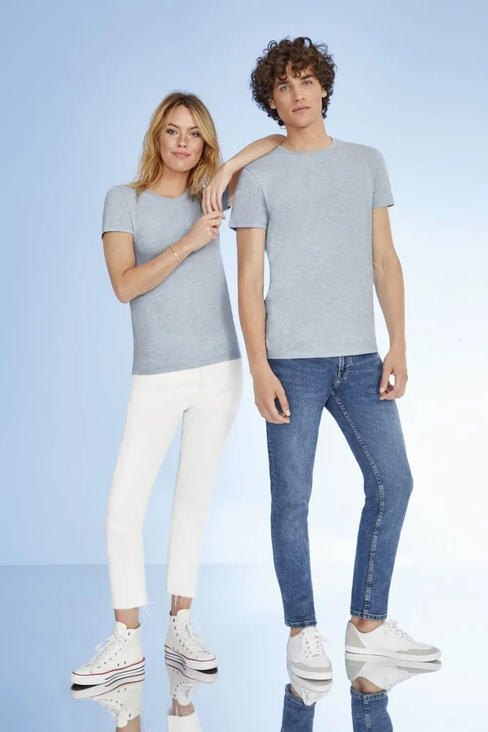 Футболка мужская приталенная Regent Fit 150, серый меланж, размер S заказать онлайн с вашим дизайном на заказ в Москве и области