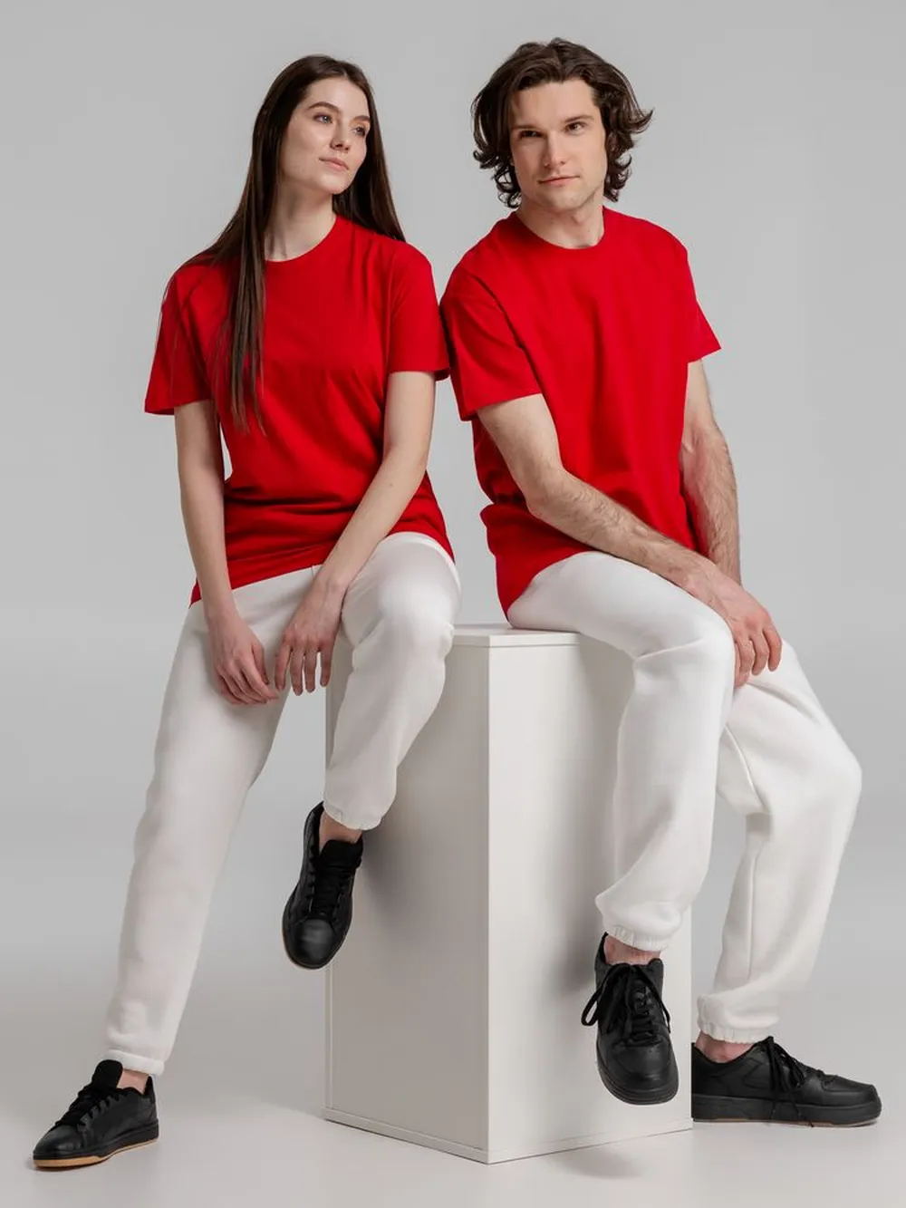 Футболка Imperial 190 ярко-розовая (фуксия), размер L заказать онлайн с вашим дизайном на заказ в Москве и области