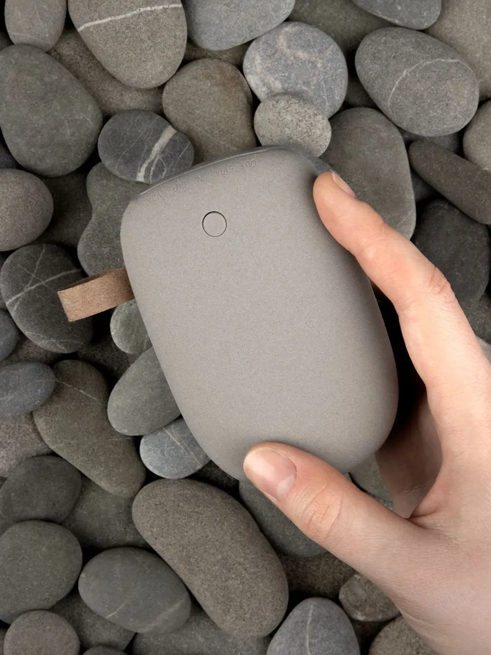 Внешний аккумулятор Pebble 7800 мАч, серый заказать онлайн с вашим дизайном на заказ в Москве и области