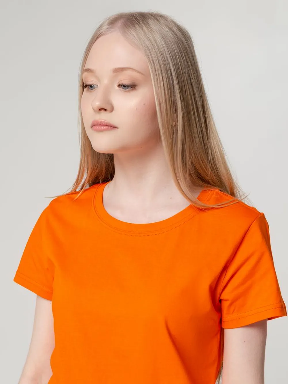 Футболка женская T-bolka Lady оранжевая, размер XL заказать онлайн с вашим дизайном на заказ в Москве и области