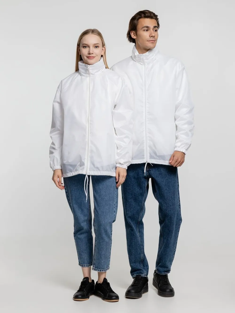 Ветровка унисекс Shift, белая заказать онлайн с вашим дизайном на заказ в Москве и области