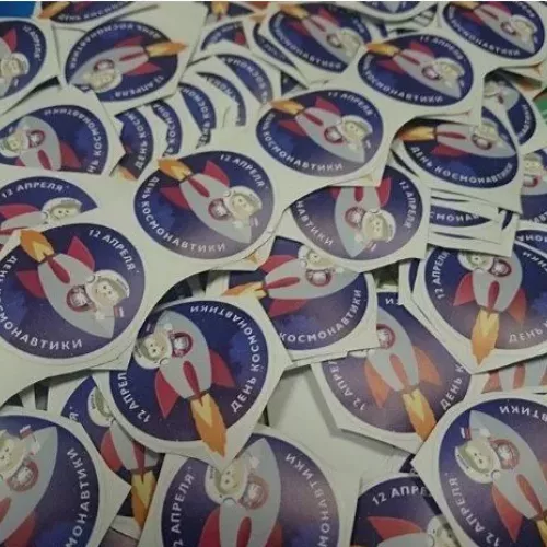 Напечатали 3000 наклеек ко дню космонавтики для KidZania, г. Москва и для вас на заказ в Москве, области, да где угодно!