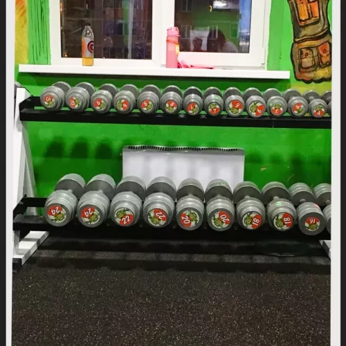 Оформление гантельного ряда для ФК «Скульптор Тела» , г. Королёв и для вас на заказ в Москве, области, да где угодно!